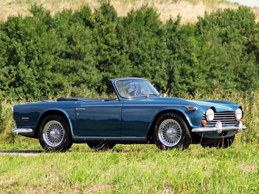  Triumph TR250 1968 года  (фото 2 из 2)
